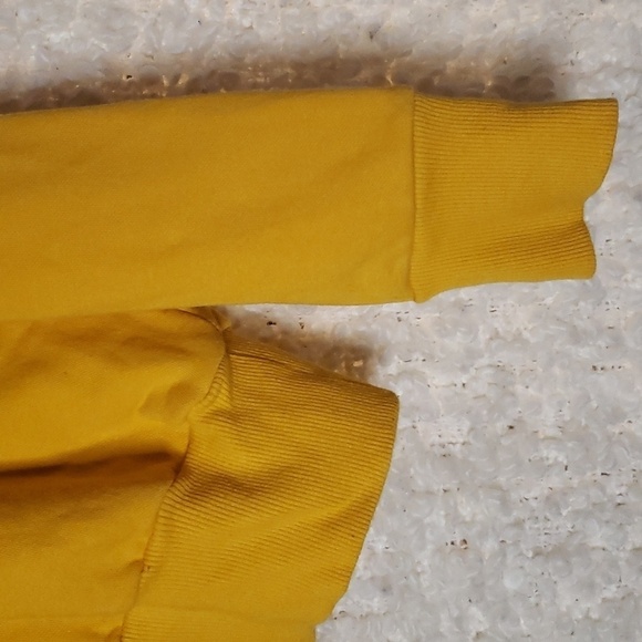 Tommy Hilfiger yellow pullover sweater small - Picture 4 of 9